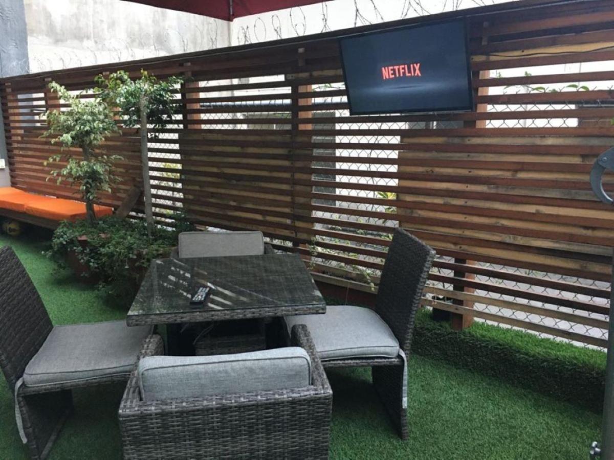 Misuitehotel La Carolina Кито Экстерьер фото