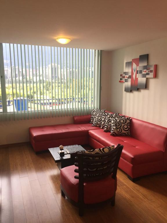 Misuitehotel La Carolina Кито Экстерьер фото