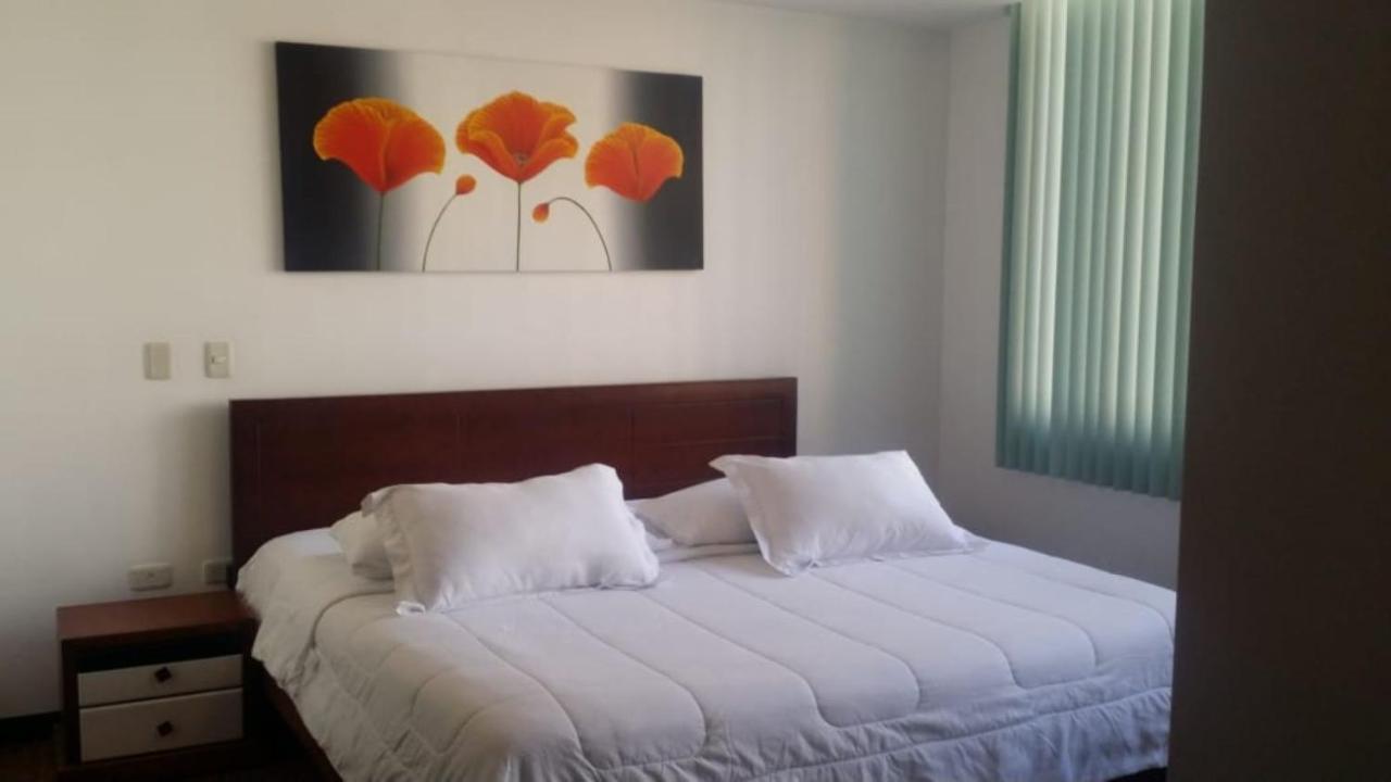 Misuitehotel La Carolina Кито Экстерьер фото