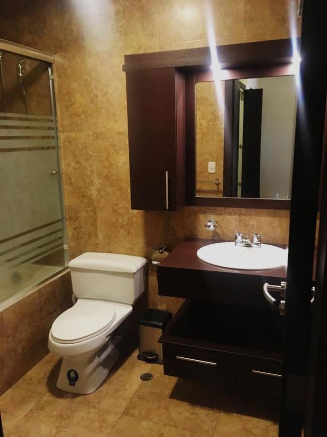 Misuitehotel La Carolina Кито Экстерьер фото